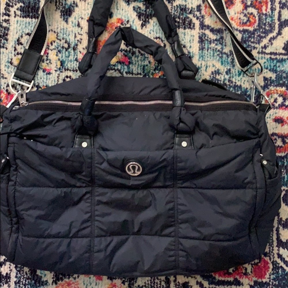 Lululemon duffel bag